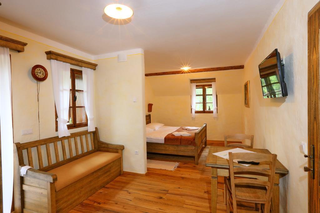 Pomona Relaxing Nature Guest House Rogaška Slatina Rum bild